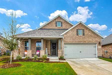 916 Monarch Lane Celina, TX 75009