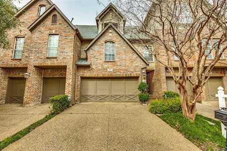 14871 Towne Lake Circle Addison, TX 75001