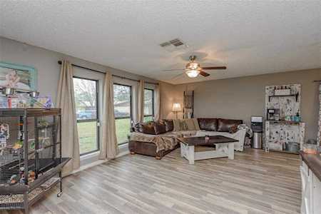 5502 KNIGHTS Court Lake Dallas, TX 75065