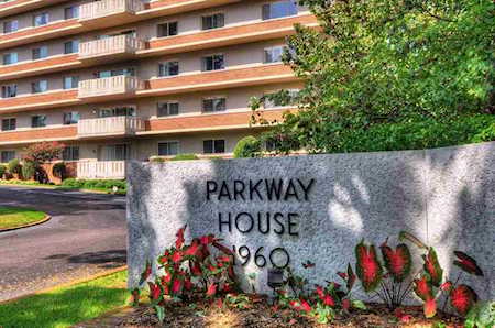 1960 N Parkway Ave Memphis, TN 38112