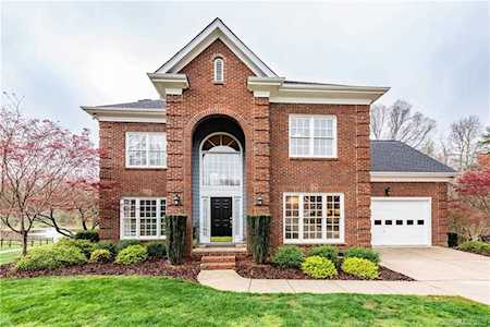 5047 Hickory Lake Ln Matthews, NC 28105
