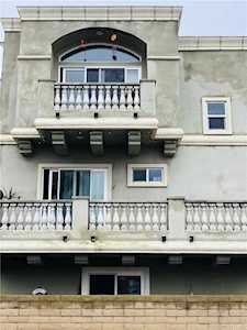 16758 Bay View Drive Huntington Beach, CA 92649