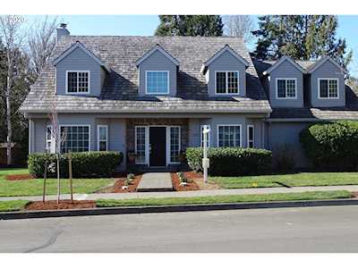 5170 SW Malsam Ct Tualatin, OR 97062