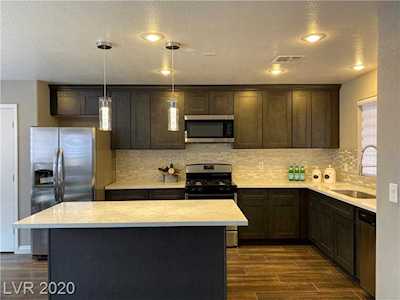 11100 Whooping Crane Las Vegas, NV 89144