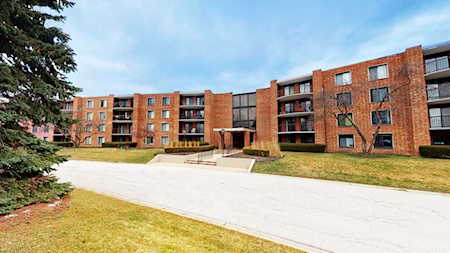 1515 E Central Rd #420C Arlington Heights, IL 60005