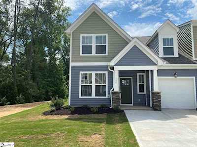 126 Creekhaven Ln Taylors, SC 29687