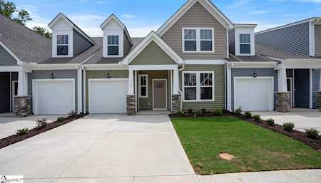 120 Creekhaven Ln Taylors, SC 29687