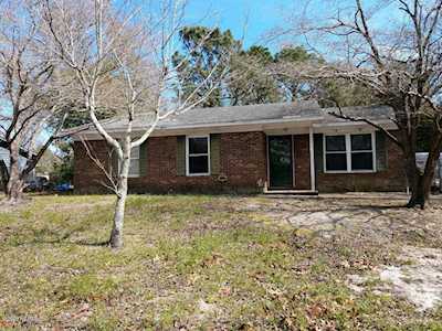 221 Rio Vista Road Wilmington, NC 28412