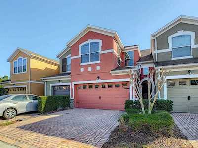 9421 Silver Buttonwood Street Orlando, FL 32832