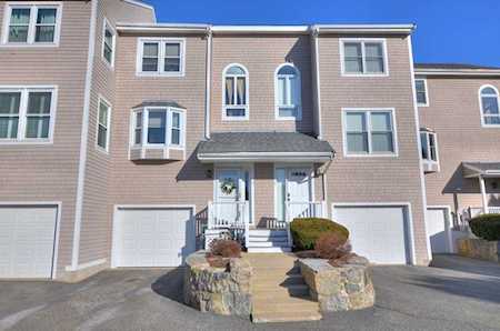 13 Cutter Ln #13 Quincy, MA 02171