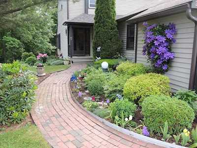 23 Highfield Rd #A Charlton, MA 01507