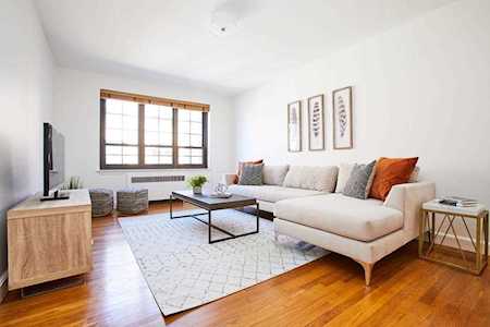 337 Tappan St #3 Brookline, MA 02445