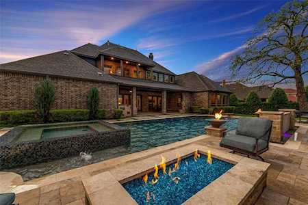 1009 Tennyson Drive Southlake, TX 76092