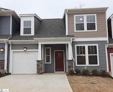 125 Creekhaven Ln Taylors, SC 29687