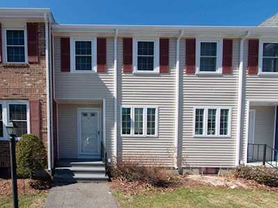 27 Fox Meadow Rd #F Leominster, MA 01453