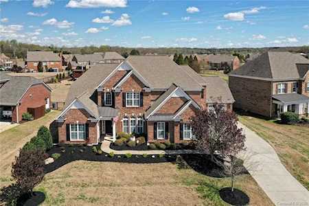 10003 Chimney Dr Waxhaw, NC 28173