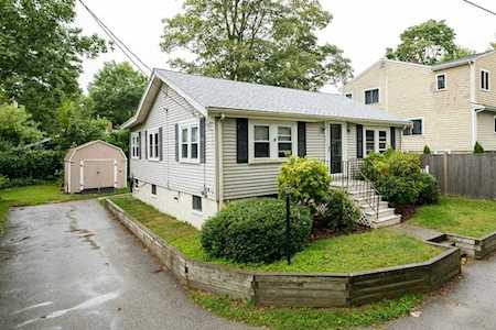 17 Kilmer Rd Hingham, MA 02043