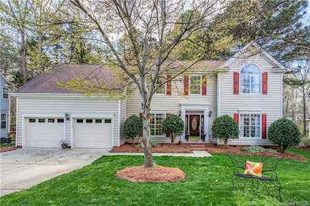 1112 Weeping Willow Ln Matthews, NC 28105