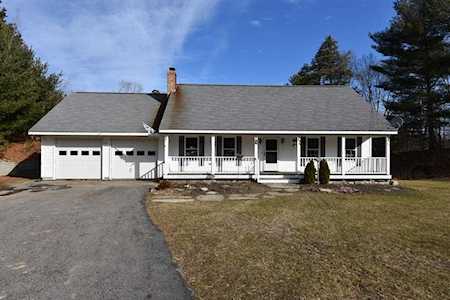 105 Balm of Life Spring Rd Uxbridge, MA 01569