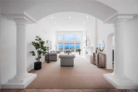 19 Carmel Bay Drive Corona Del Mar, CA 92625