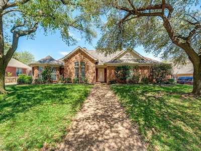 2938 Woodland Hills Drive Grapevine, TX 76051