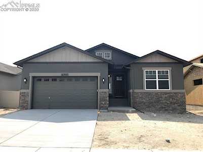 6717 Cumbre Vista Way Colorado Springs, CO 80924