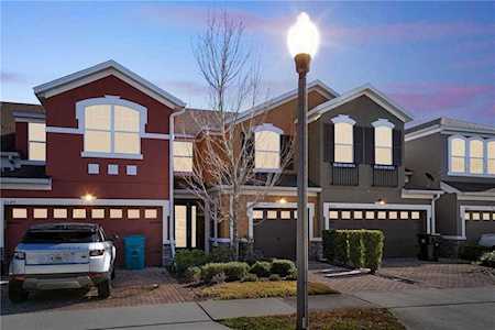 9661 Silver Buttonwood Street Orlando, FL 32832