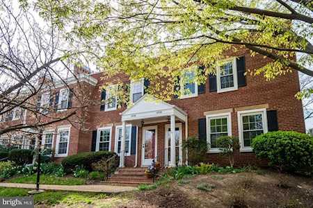 2828 Buchanan St Arlington, VA 22206