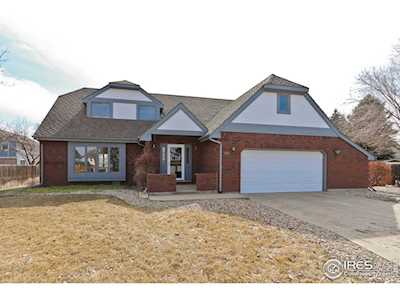 1124 Twin Peaks Cir Longmont, CO 80503