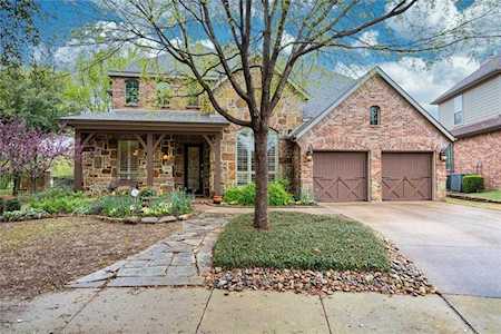 2101 Meadows Avenue Lantana, TX 76226