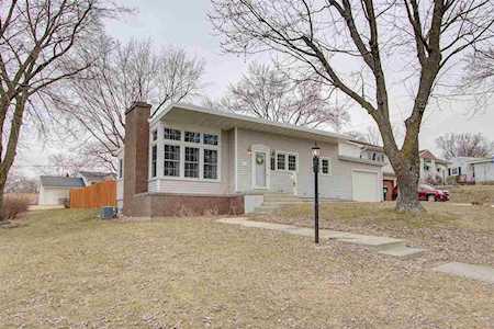 403 Summit St Portage, WI 53901