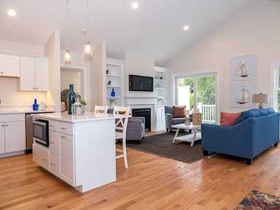 91 Newfield Street #Unit 41 Plymouth, MA 02360