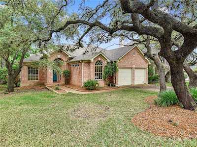 8410 Tyhurst Dr Austin, TX 78749