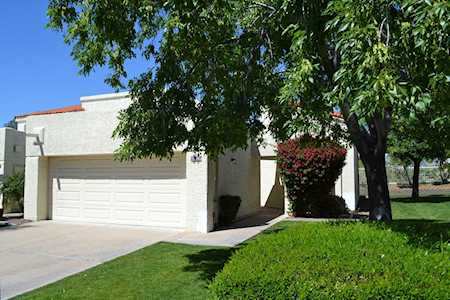 2418 E Palo Verde Drive Phoenix, AZ 85016