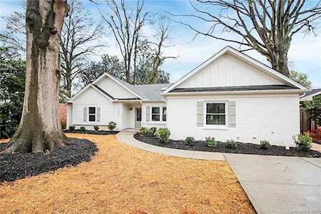5335 Valley Forge Rd Charlotte, NC 28210