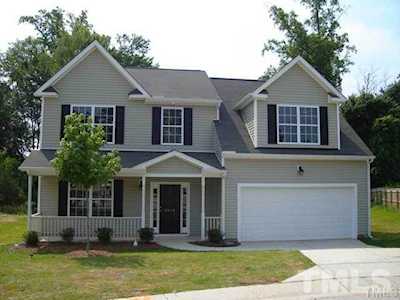 5016 Salamander Court Raleigh, NC 27610