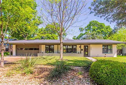 1800 Corona Dr Austin, TX 78723