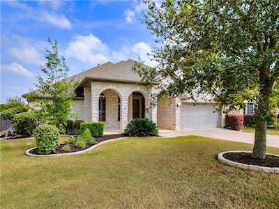 7912 Via Verde Dr Austin, TX 78739
