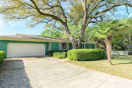3213 Beaumont Drive Tallahassee, FL 32309