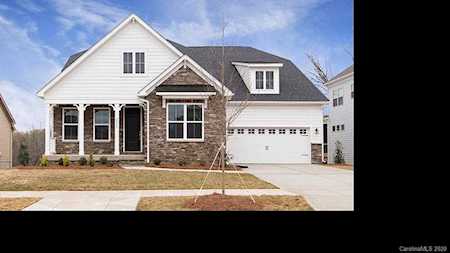 2012 Sapphire Meadow Dr Fort Mill, SC 29715