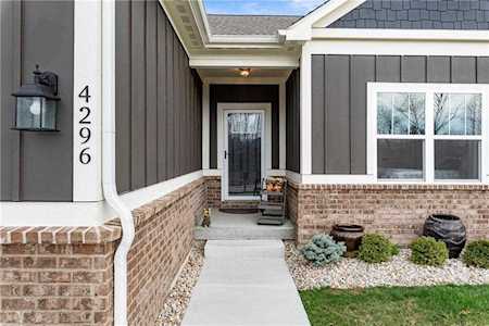 4296 W Hidden Preserve Cove New Palestine, IN 46163