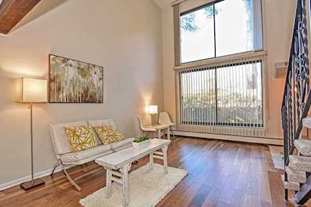 993 Massachusetts Ave #124 Arlington, MA 02476
