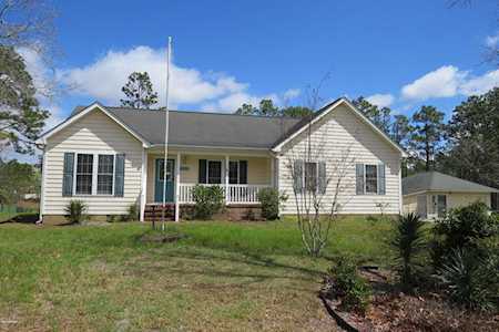 1073 Grant Circle Southport, NC 28461