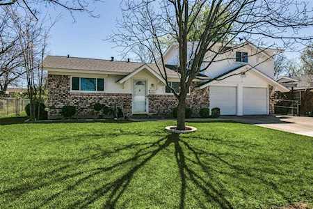 4616 Roxie Street Haltom City, TX 76117