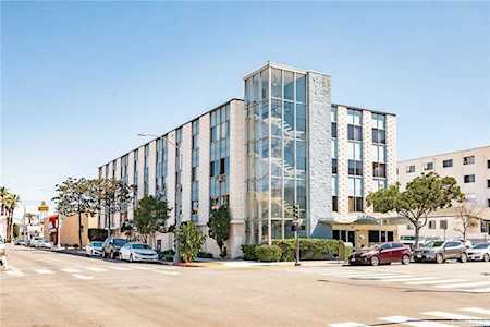 250 Linden Avenue #19 Long Beach, CA 90802