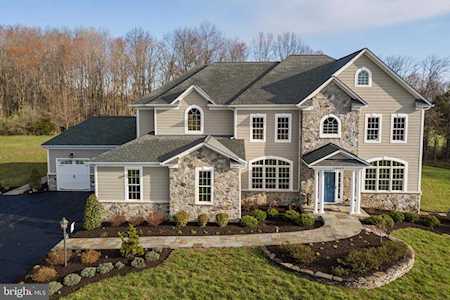 24042 Whitten Farm Ct Aldie, VA 20105