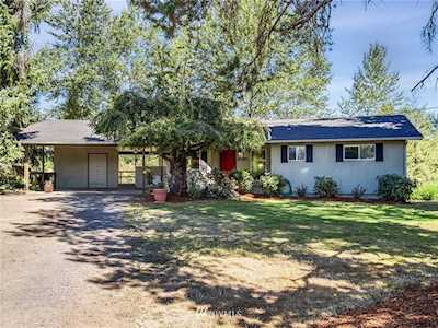 153 Green Acres Dr Castle Rock, WA 98611