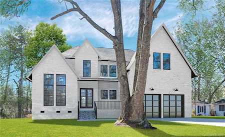 209 Sardis Ln Charlotte, NC 28270