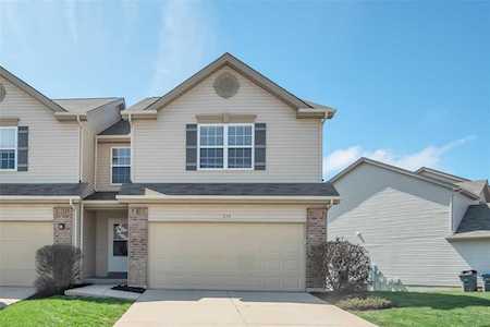 250 Shady Rock Ln Ofallon, MO 63368
