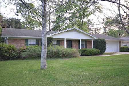 2923 Huntington Drive Tallahassee, FL 32308